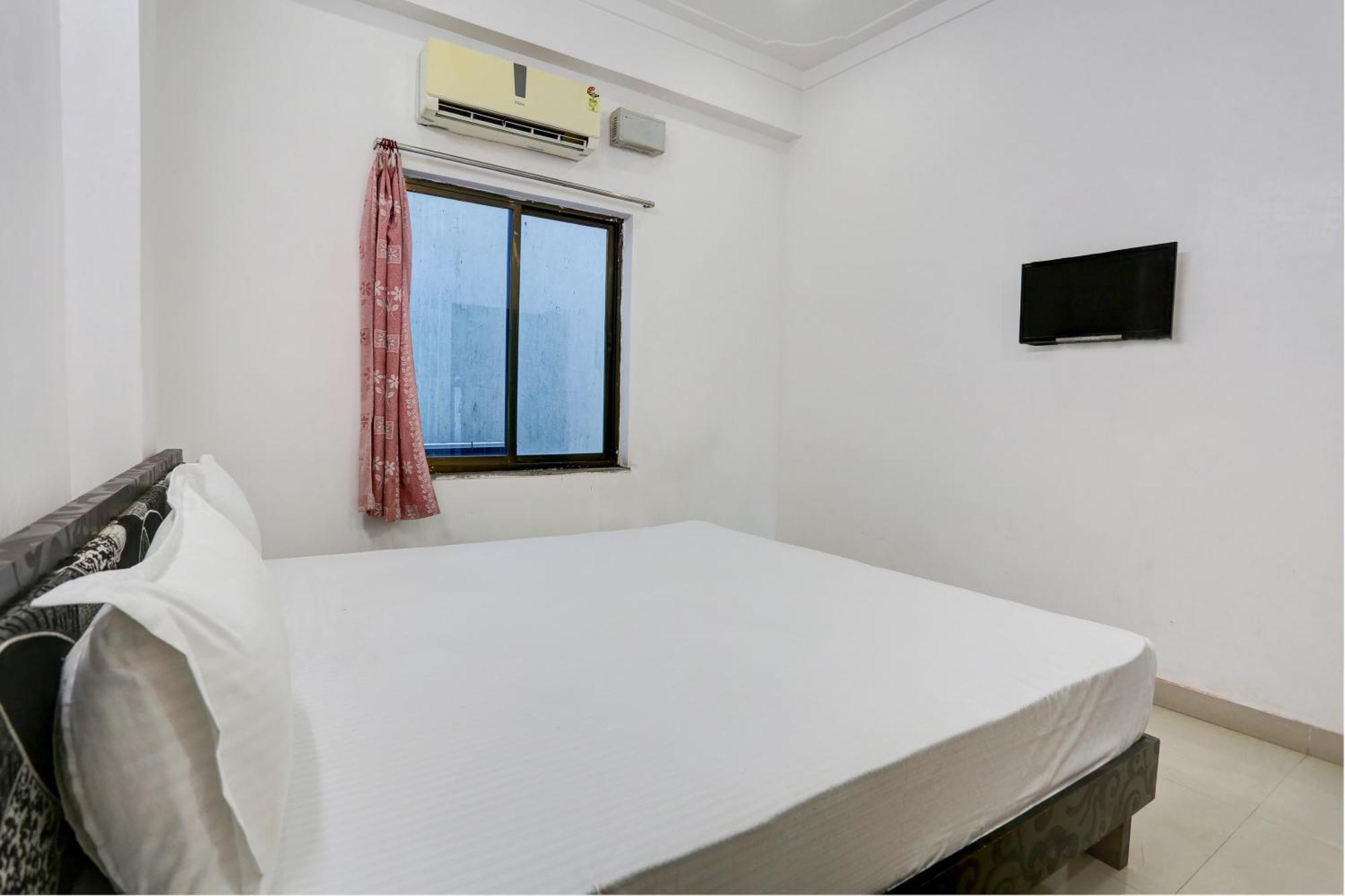 Super Hotel O Goverdhan Villa Udaipur Exteriör bild
