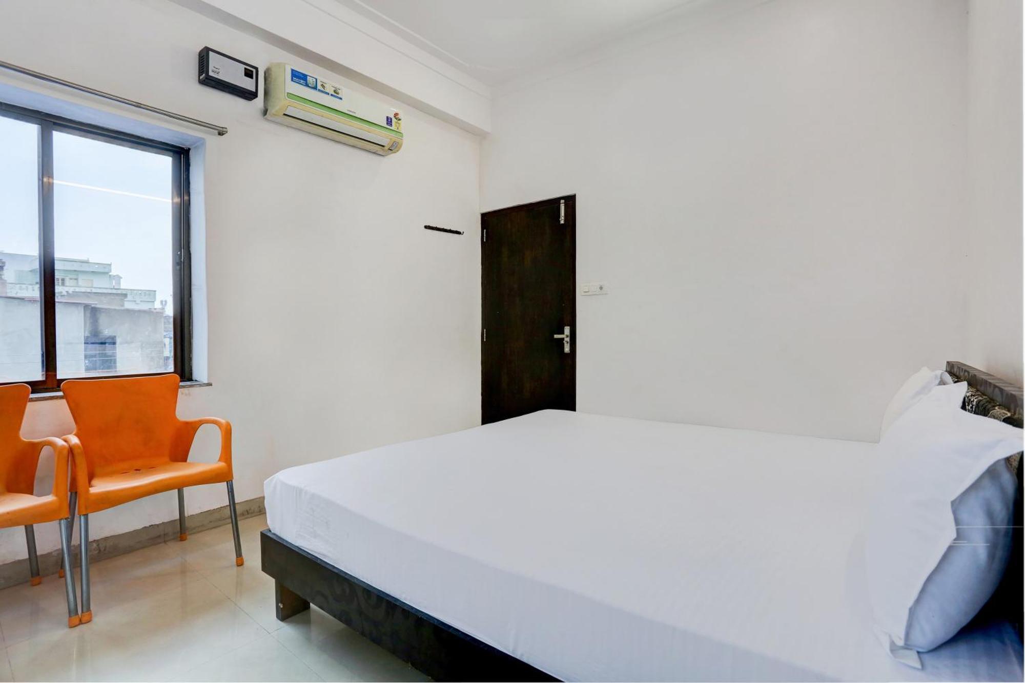 Super Hotel O Goverdhan Villa Udaipur Exteriör bild