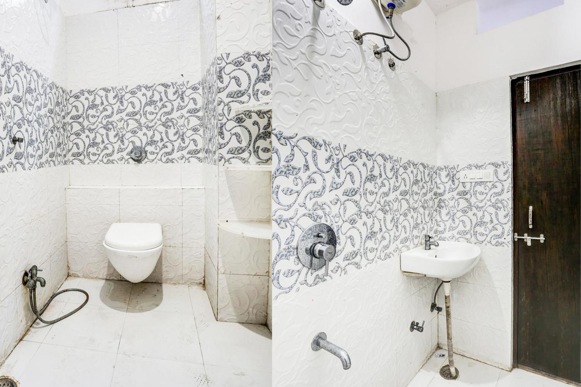Super Hotel O Goverdhan Villa Udaipur Exteriör bild